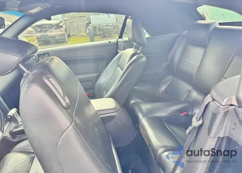 2006 Ford Mustang z USA, uszkodzony, nr VIN 1ZVFT84N165166218